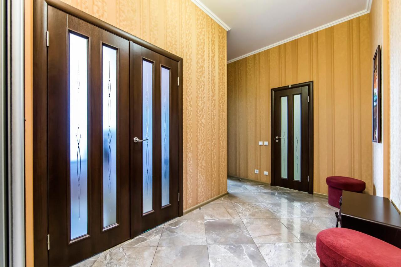 Rent-Kiev 2 Min Metro Chernihivska Lux Exterior photo